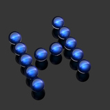 �ɥå����˹�����������ե��٥åȤ�H